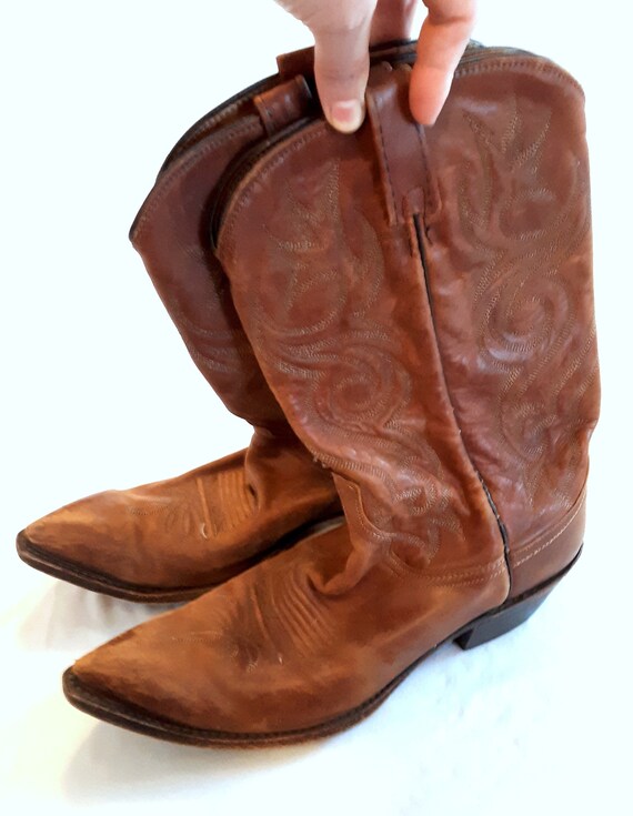 womens cowboy boots size 10