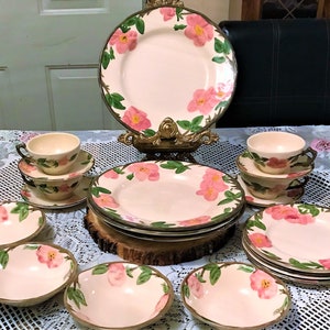Desert Rose Franciscan Pottery (4) 5-Piece Place Setting, 1 Large Platter,Christmas China, Thanksgiving China /Made in the USA