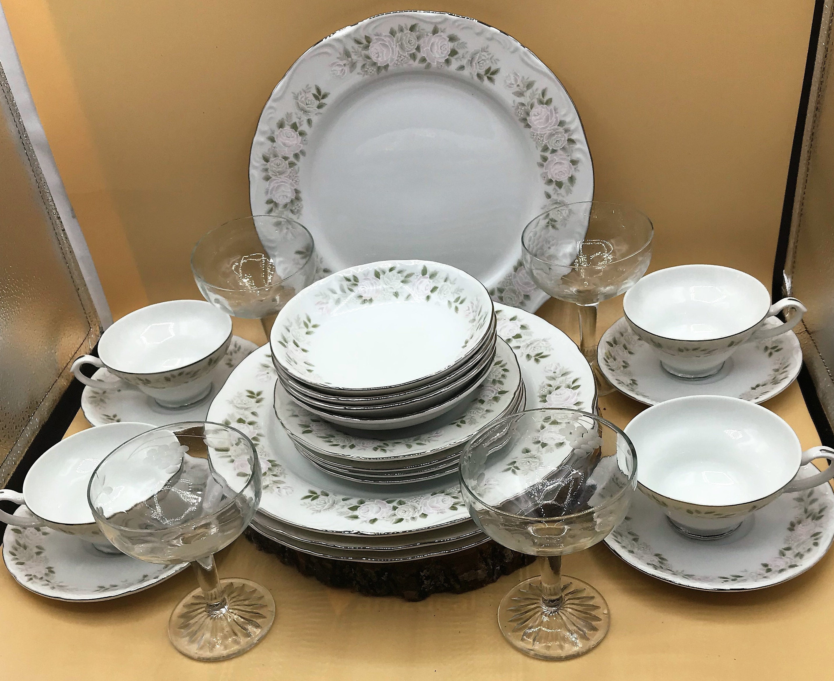 【Sheffield Silve Co.】ビクトリアンのコーヒーサービス 4点 Sheffield Silve Co.】ビクトリアンのコーヒーサービス 4点