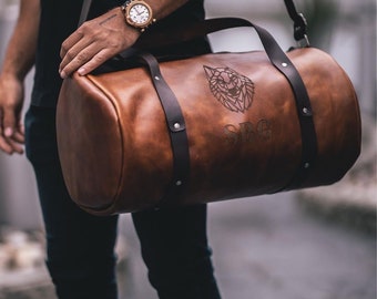 Handcrafted Top Grain Leather Duffle Bag: Retro Weekender with Adjustable Strap