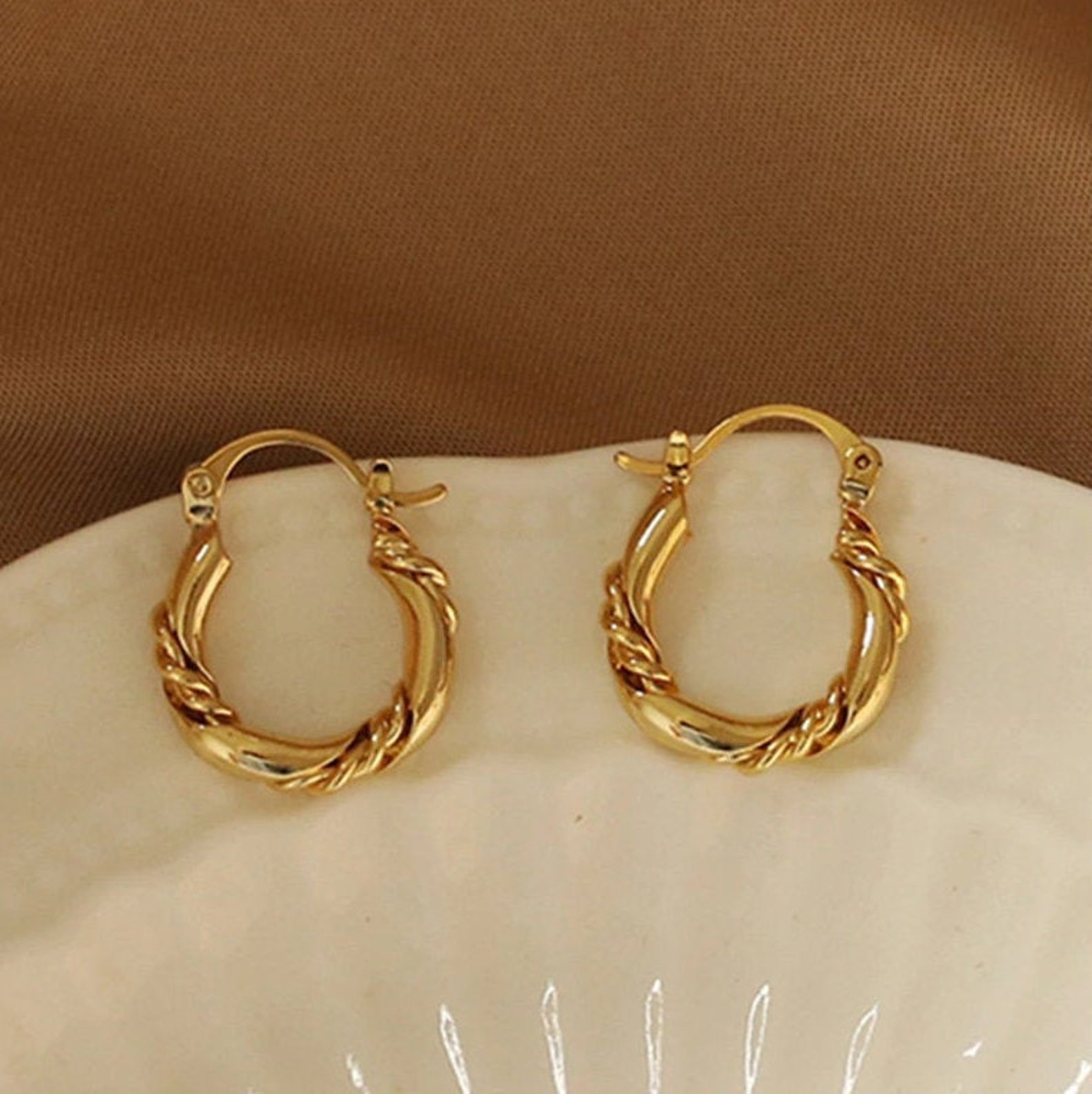 Gold Latch Back Hoop Earrings Vintage Inspired Gold Hoop Etsy