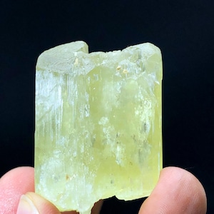 天然の黄色のトリフェーン クンツァイト クリスタル 天然の黄色のトリフェーン クンツァイト クリスタル