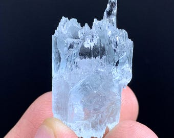 Etched Blue Aquamarine Crystal From Pakistan - 41.50 Carats