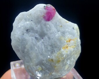 ピンクルビー原石標本：アフガニスタン産天然水晶（94.65カラット