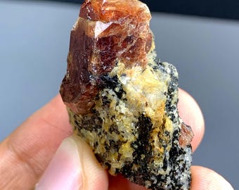パキスタン産ジルコン結晶標本（12.30グラム） - Etsy 日本
