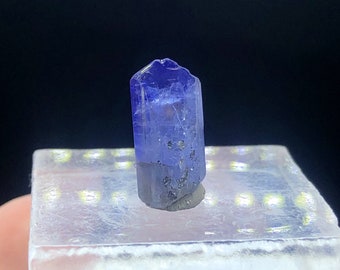 Tanzanite Crystal: Natural Blue Tanzanite Stone, Tanzania - 6.22 Carats