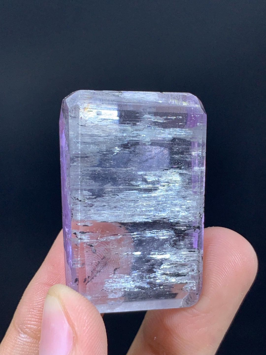 Kunzite Naturelle D'Afghanistan - 7.12 Carats - Certifiée GGL - Couleur Rose - Taille Ronde
