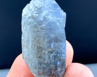 珍品しかも1kg超え！アフガニスタン産の超巨大ブルークォーツ/煙水晶単結晶 アフガニスタン産インディコライトブルークォーツ - 18グラム - Etsy 日本