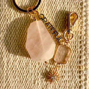 Grateful Rose Quartz Gold Keychain | Star Charm | Crystal Keychain | Healing Gemstone | Gift for her | Love Stone | Self-love