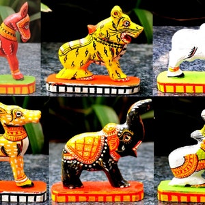 Wooden toy Toddler /set of SIX wooden Animal Figurine / Hand Carved Painted Animals From India /  Christmas Gift for Kid/ Organic wooden Toy