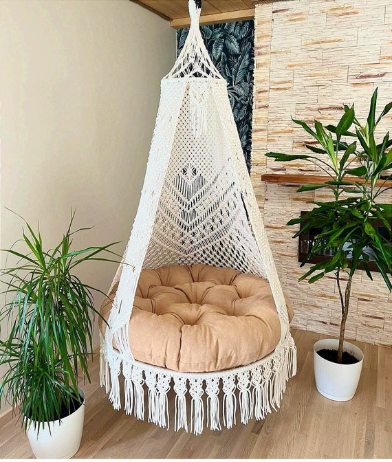 Round outdoor swing bed deals