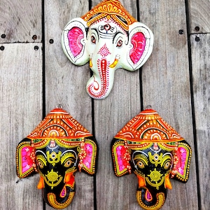 Vintage Papier mache elephant wall hanging - Lord Ganesh, Hindu god of good luck (available in 2 colours), Indian Craft Mask,