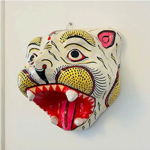 Tiger Mask|  Bengal Tiger Mask| Jungle Decor Tiger Mask, Handmade mask, Wall Decor/Animal Head/Bengal Tiger Paper Mache/PartyDecor/TigerHead
