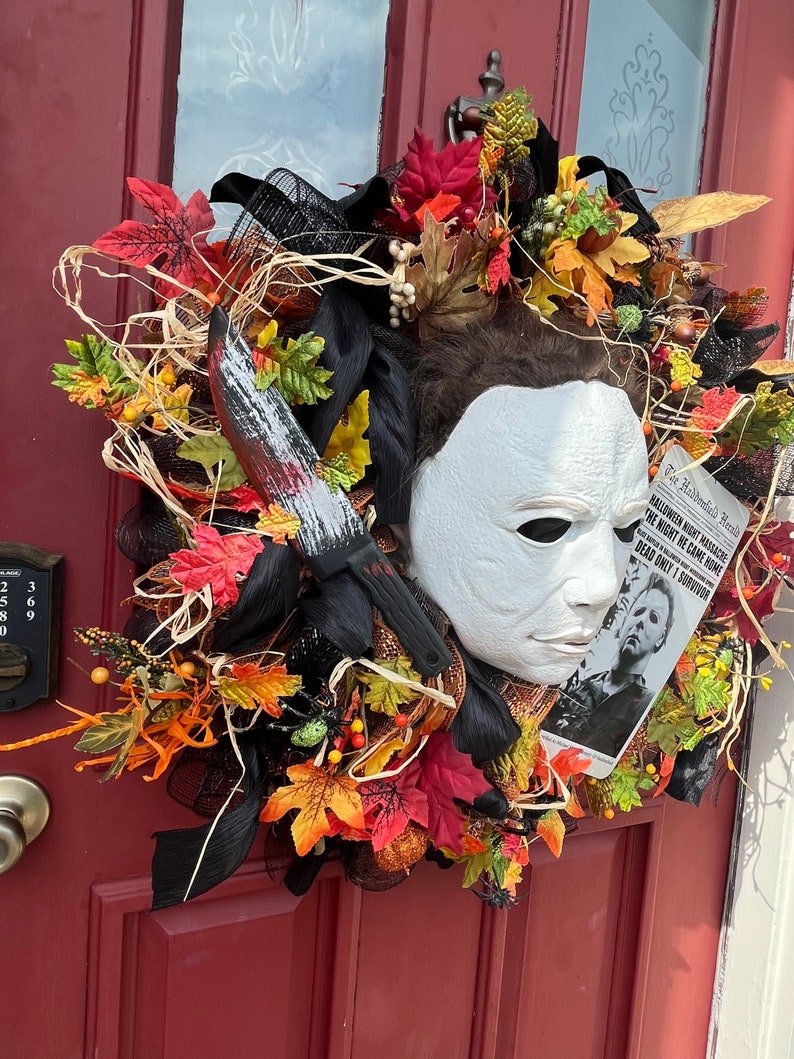 Michael Myers Wreath
 Huge Deluxe Michael Halloween Myers Wreath Etsy