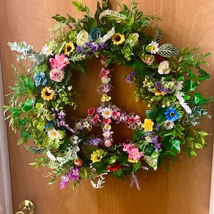 Peace sign, peace, wildflower, greenery,floral,grapevine, spring, summer, wreath