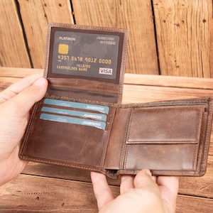 Cartera de cuero genuino hecha a mano para hombre, tarjetero, regalo para él, para papá, para padre, billetera personalizada para hombre, regalo de aniversario.