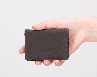 Handmade Genuine Leather Magnetic Closure Card Holder Wallet Slim Mini Wallet Customizable Coin Bag ID Window Minimalist Personalizable