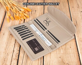 Minimalist Womens Clutch with Zipper and Spacious Interior