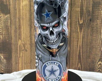Dallas Cowboys Football 20 oz. stainless steel tumbler.