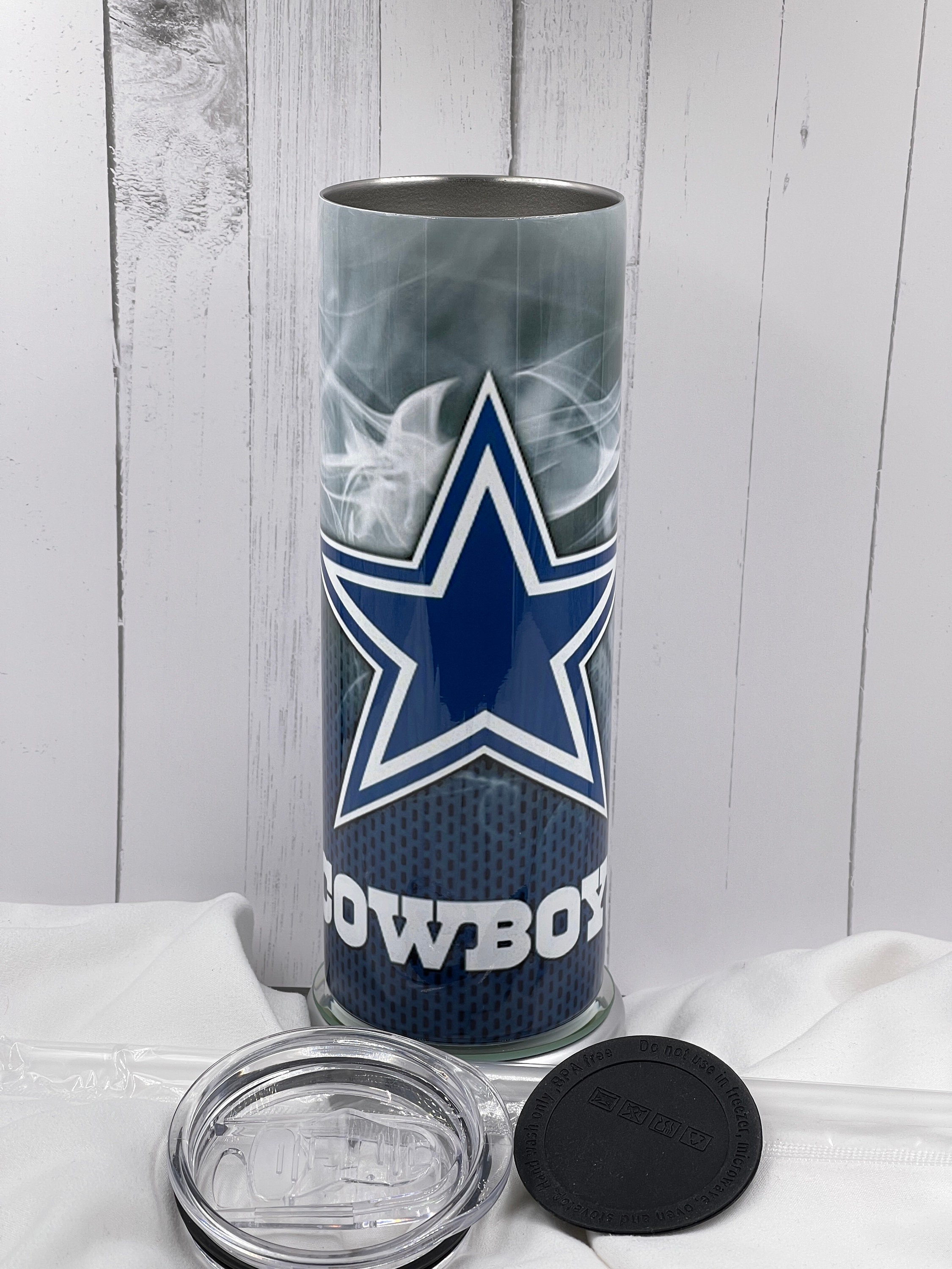 Dallas Cowboys Football 20 oz. stainless steel tumbler.