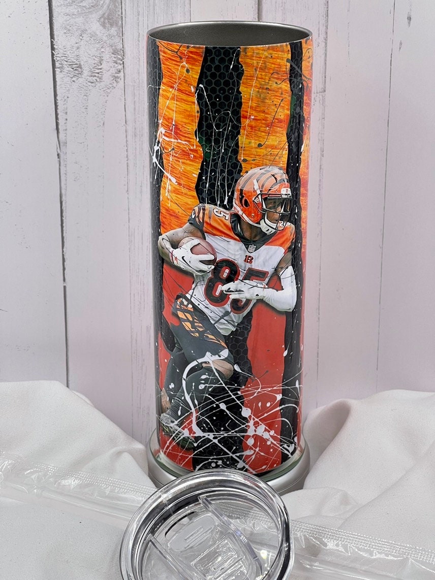 Bengals tumbler Joe Burrow with lid and straw