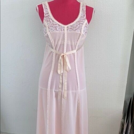 Olga vintage nightgown Sleeping Pretty 9260