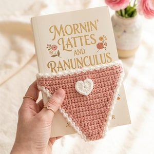 Beginner crochet book thong PDF pattern
