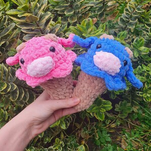 Handgjorda virkade ko-glassar Amigurumi plysch stressleksaker Blueberry