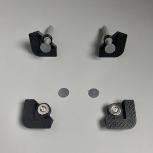 Dold kakeldörr – Sömlös vägglucka med magnetisk eller klickförslutning