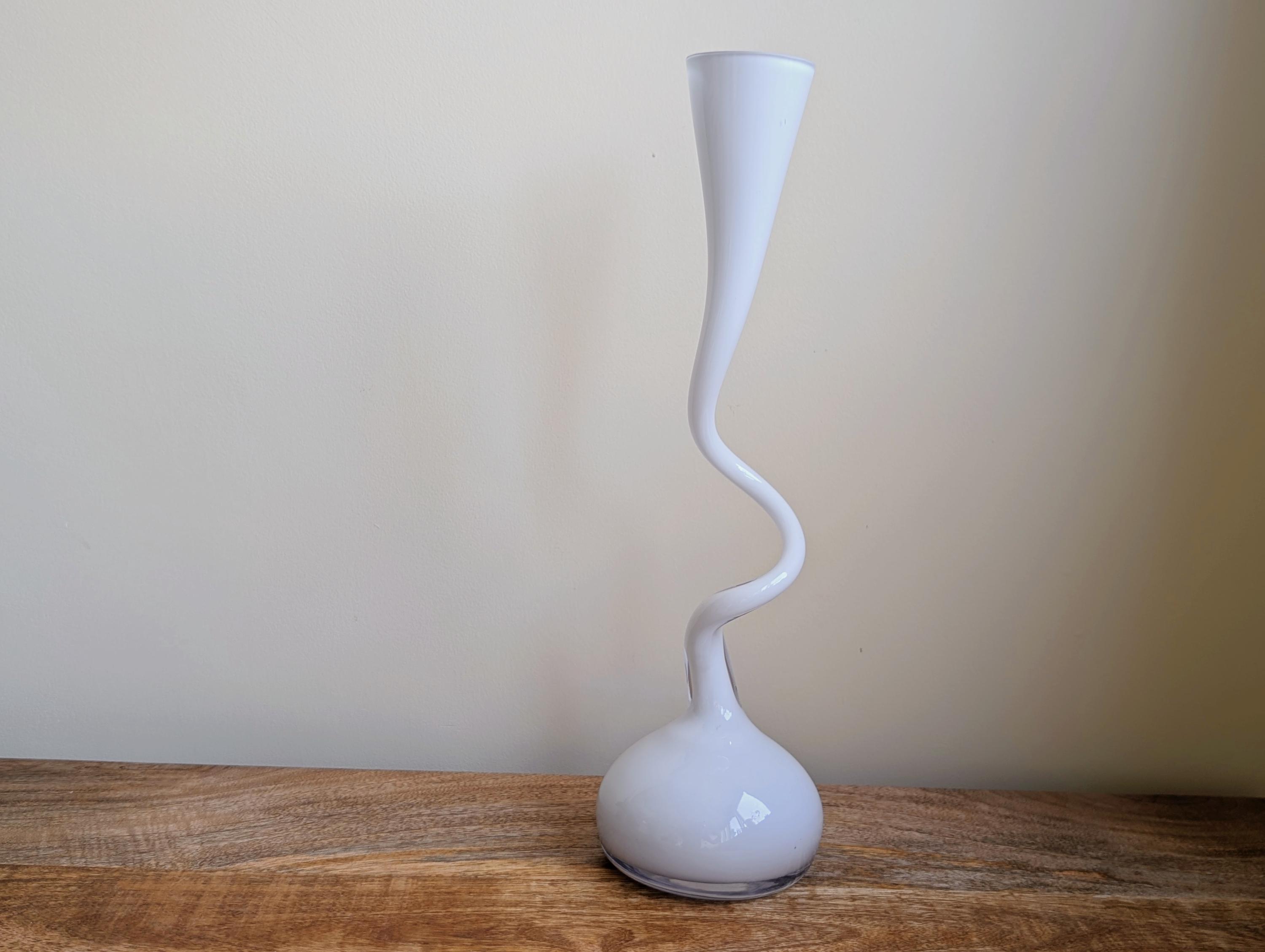 Norman Copenhagen Swing Vase - zakka 右顧左眄