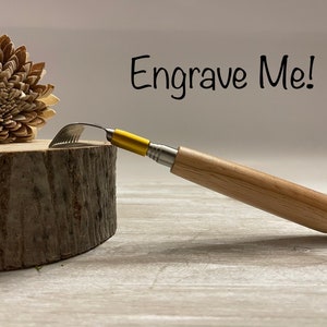 Personalized Back Scratcher - Extendable, Telescoping with Wooden Handle, Stainless Steel Claw, Message Point