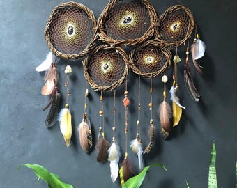 Handmade Quartz Stone Dreamcatcher, Natural Feather Wall Decor
