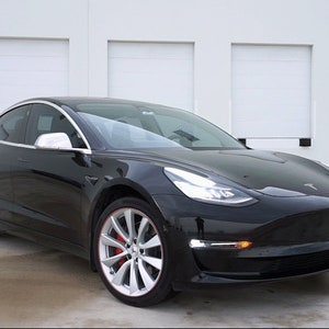 Automatic Frunk Lift | Tesla Model 3