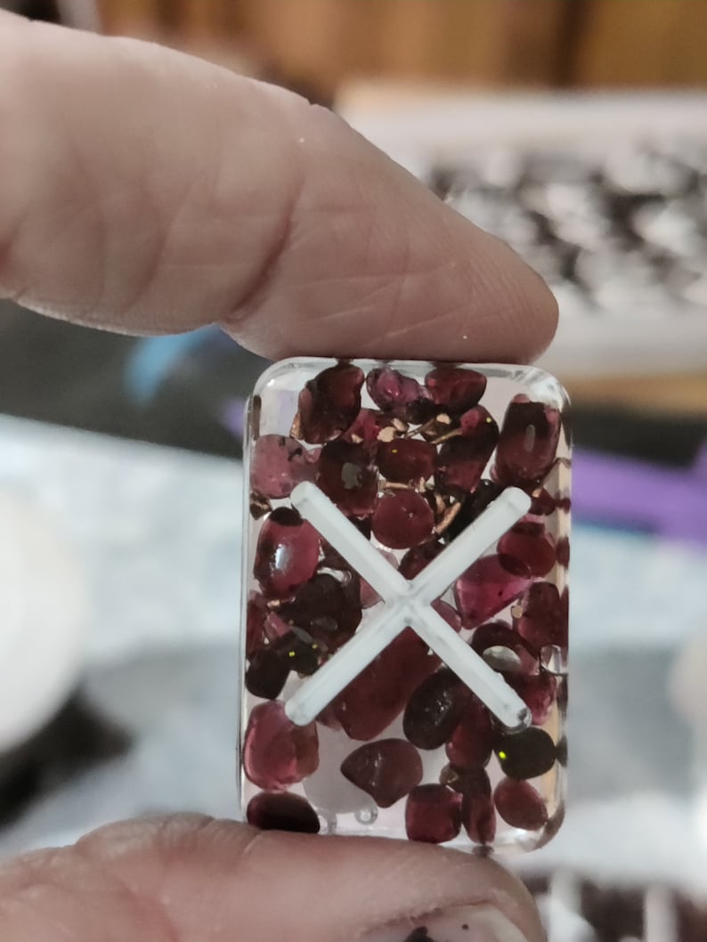 Garnet & copper