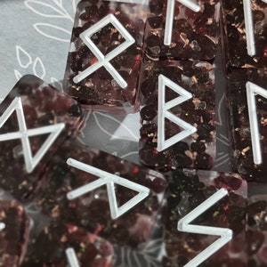 Garnet crystal Copper Orgonite Elder Futhark Norse Viking Runes by KJ, divination, witchcraft magick tarot reader gift