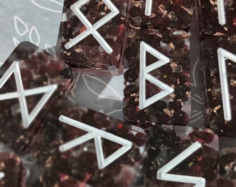 Garnet Copper Orgonite Runes: Elder Futhark Norse Divination Set