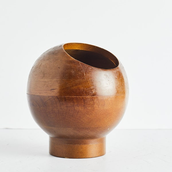 Vintage Hellwerware Wood Looks Orb Shaped Retro Atomic Nut Bowl or Planter