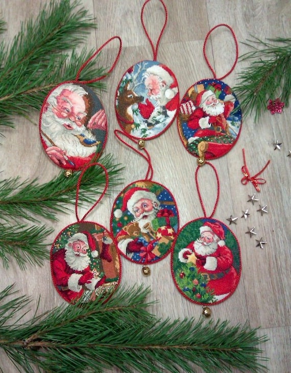 Vintage 7 Round Christmas Ornaments 23 cross stitch pattern PDF Classic  Holiday Designs Instant Download