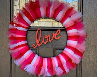 Valentine's Day tulle wreath