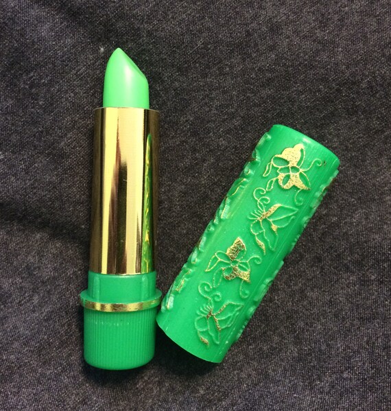 Cheap outlet green lipstick