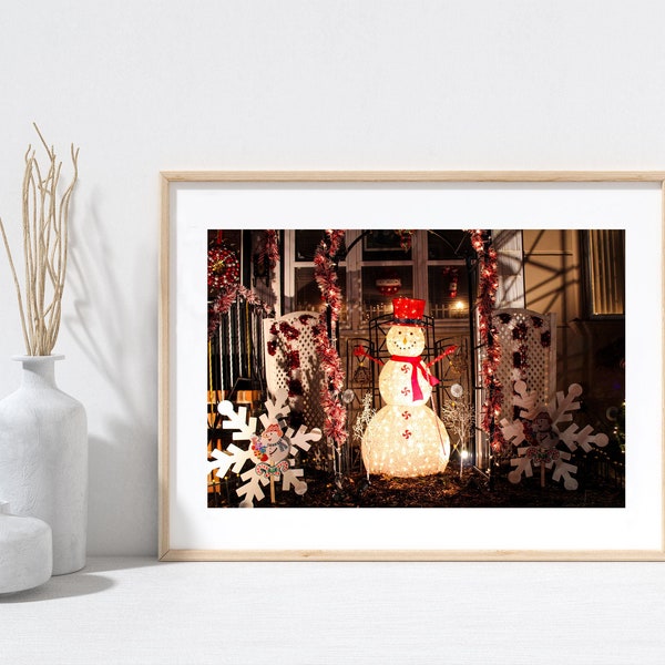 Christmas Village - Snow Man - Simple Picture for Room - Digital Art - Minimal Life - New York - Brooklyn - Digital Download