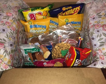 JAMAICAN SNACK BOX-  (Jamaican Variety Snack Pack)