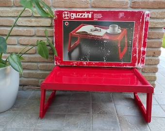 GUZZINI Jolly Betttablett aus geneigtem ABS - 80er Jahre Design Luigi Massoni Vintage - Roter Kunststoff - Ein Designklassiker