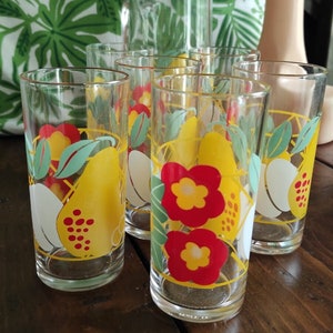 BORMIOLI Carafe and 6 Tumbler Glasses Set with Vintage Flowers from the 1970s - Made in Italy Design - Retro Kitsch Style