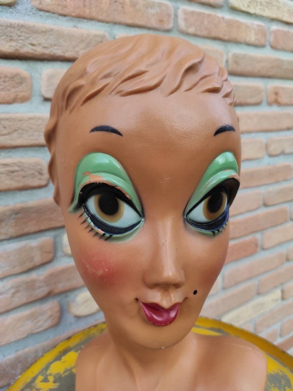 Tête Mannequin Vintage Twiggy – Présentoir Chapeau époque, Fabrication Française