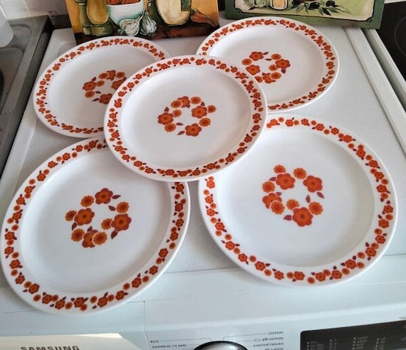 ARCOPAL 5 dinner plates Lotus collection - vintage porcelain design from  the 70s