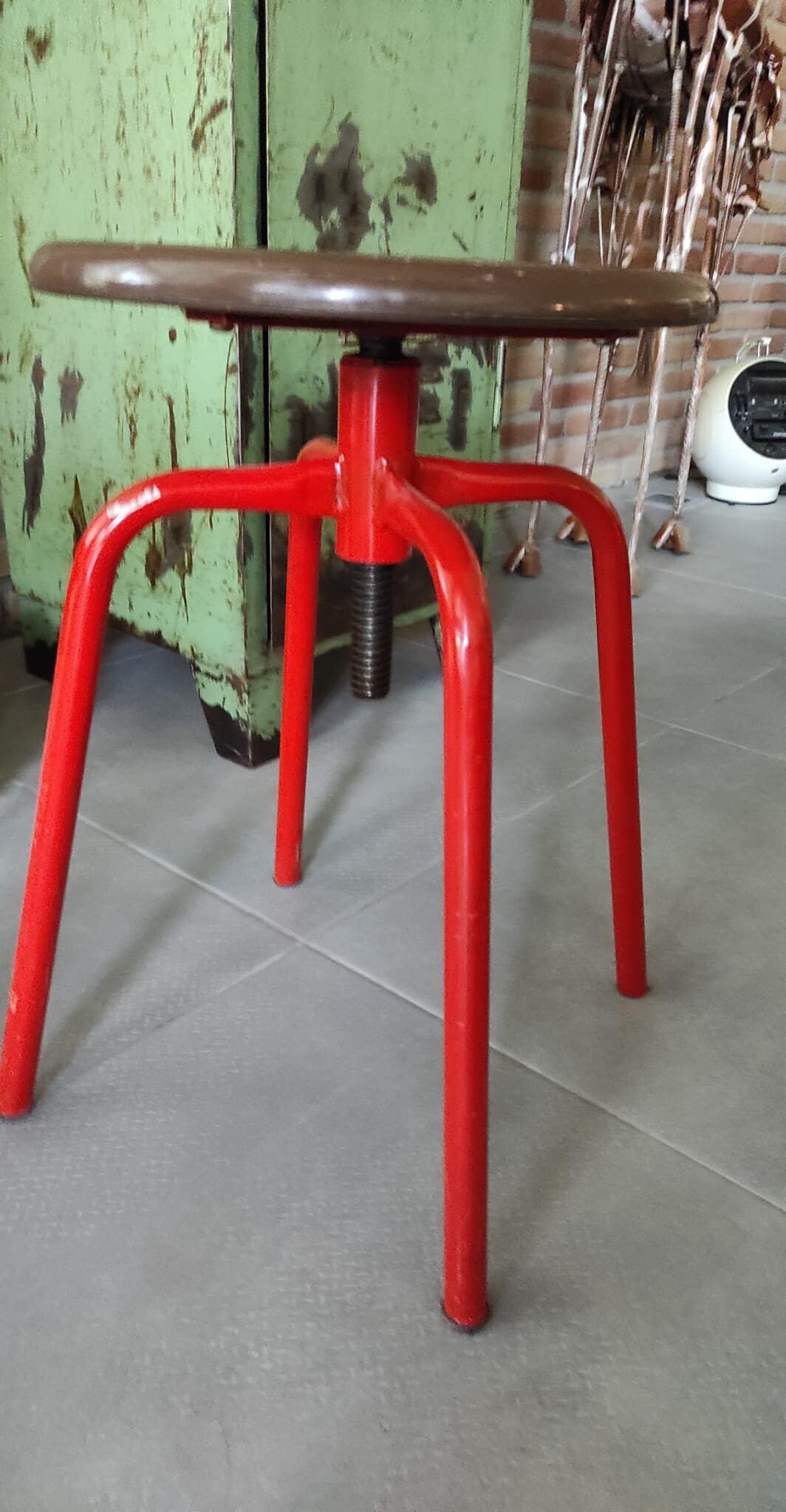 ヴィンテージデザインの工業用スツール、1970年代 - 工業デザイン