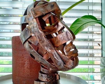 Fer の F-Lor による彫刻アートワーク - リサイクル鉄家具デザイン