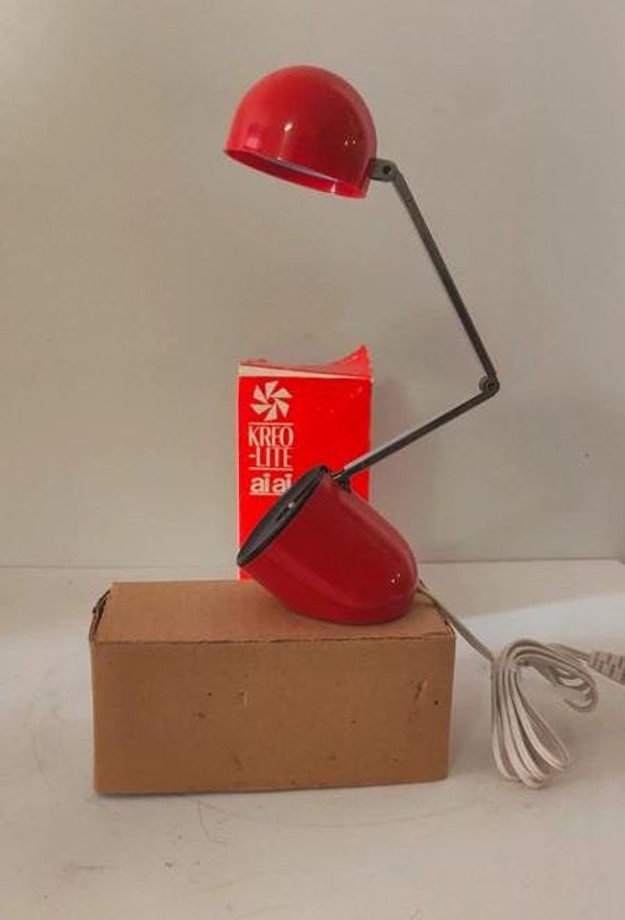Vintage Red Table Lamp From the 1970s - Design Kreo Lite Aiai