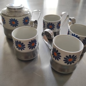 Service of 4 cups and sugar bowl in porcelain and stainless steel - vintage design 60s 0 modern